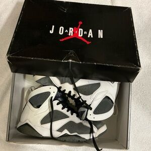 Air jordan 7 flint grey size 9.5